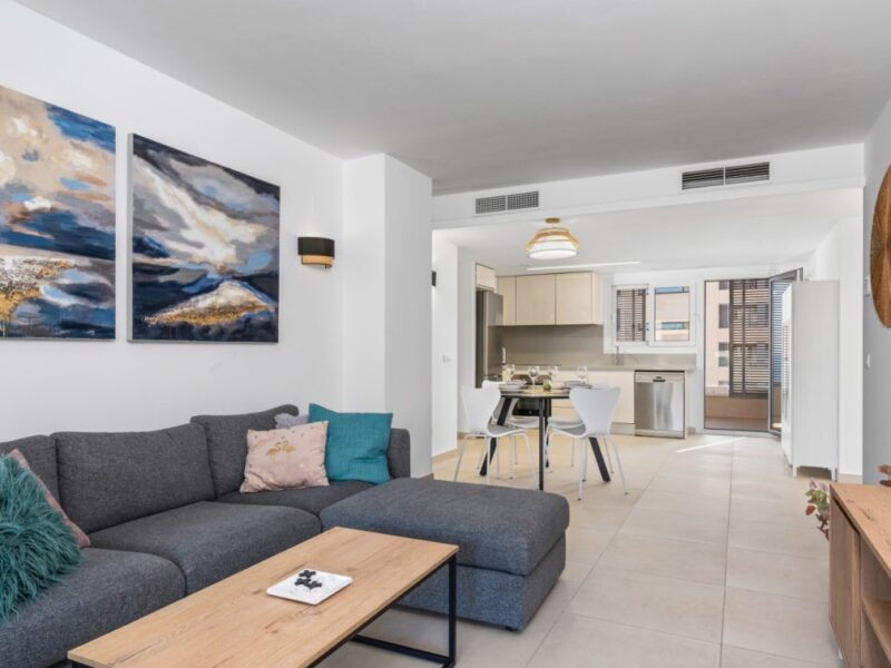 APARTAMENT Z WIDOKIEM NA MORZE