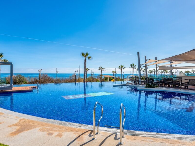 Apartament z widokiem na morze w Punta Prima